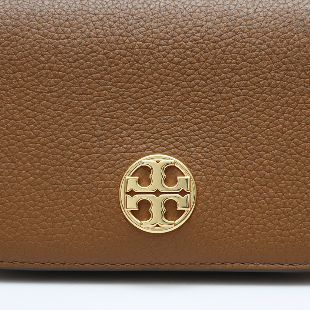 Chelsea Crossbody - Hardware Detail