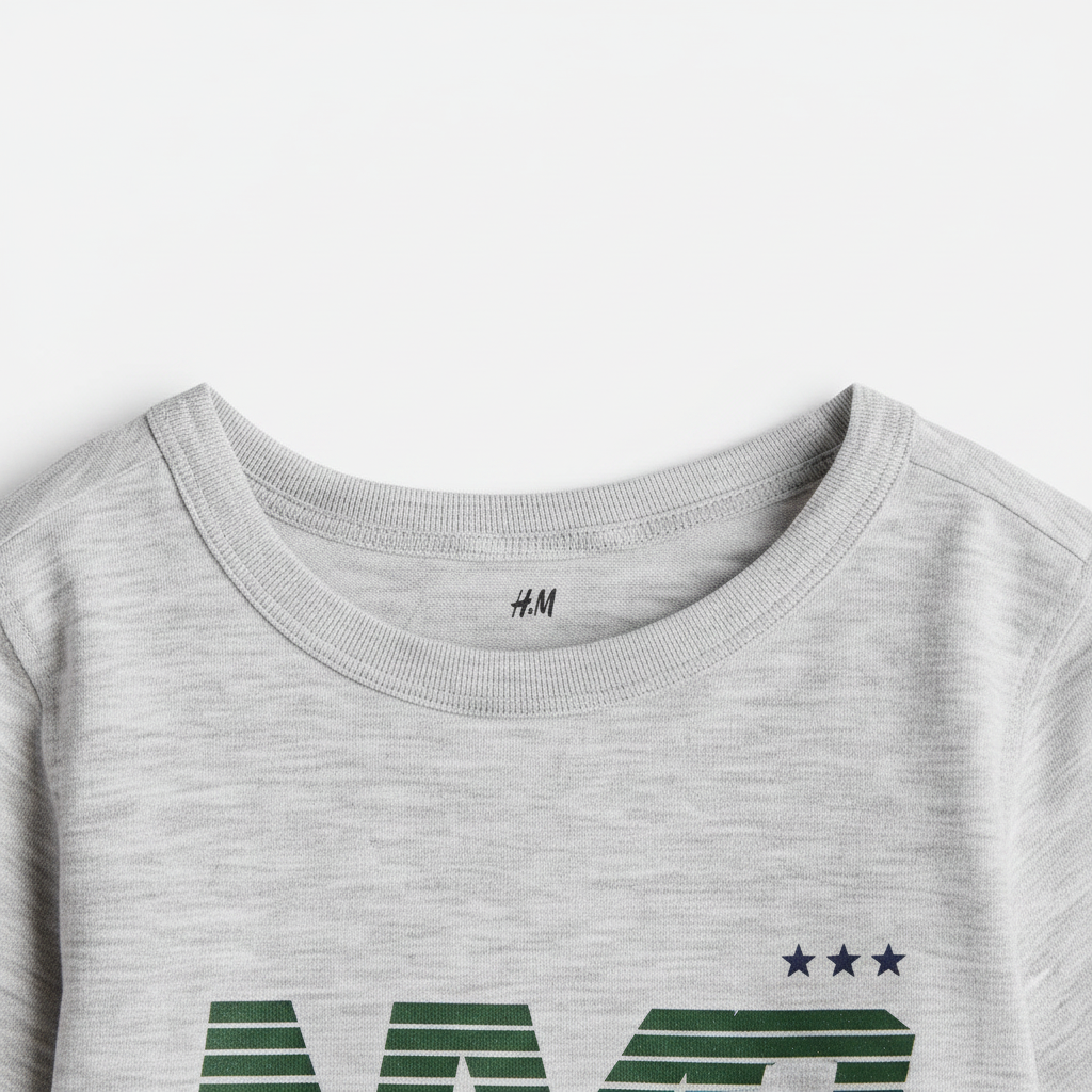 hm-kids-printed-cotton-jersey-tshirt-light-gray-nyc-crew-neckline-detail-1x1