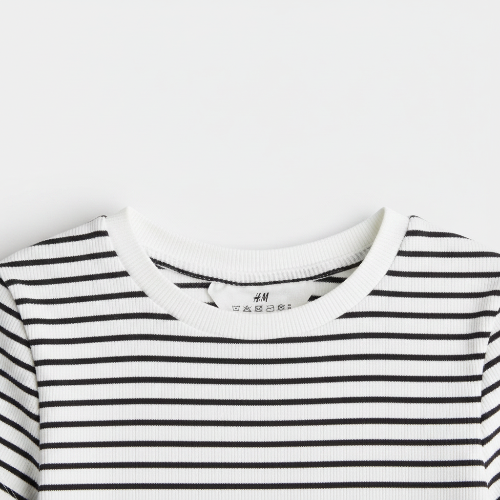 hm-kids-ribbed-tshirt-white-stripe-crew-neckline-detail-1x1