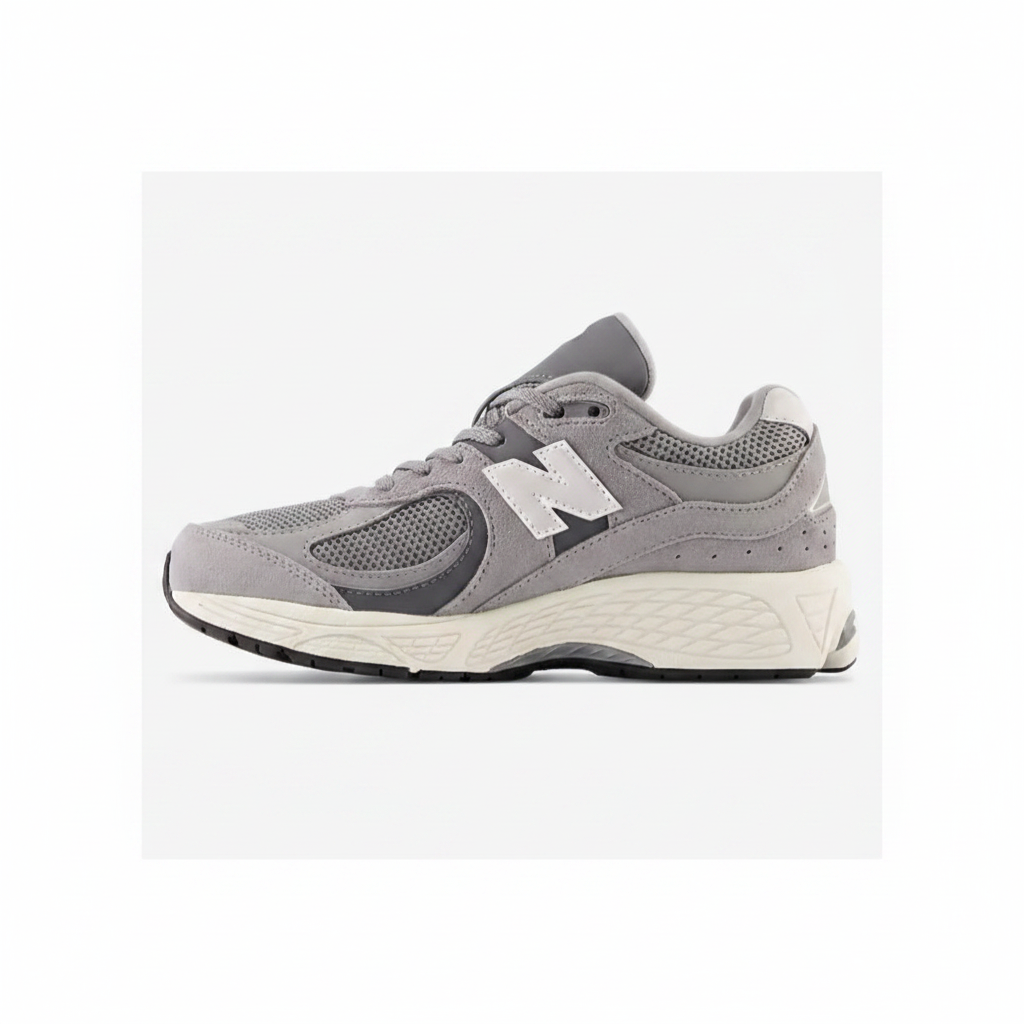 new-balance-2002-youth-grey-side-profile-1x1