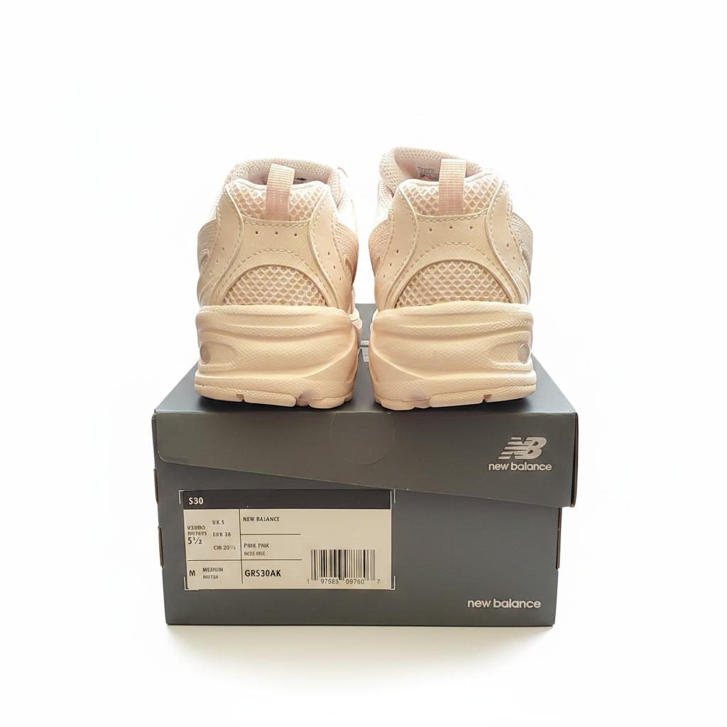 new-balance-530-girls-gs-pink-back-heel-white-bg-1x1